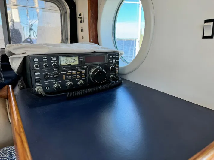 Stella Yacht Photos Pics Pilothouse SSB