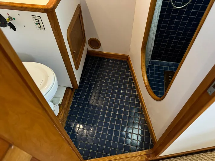 Stella Yacht Photos Pics 