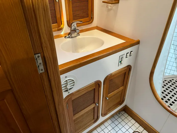 Stella Yacht Photos Pics 