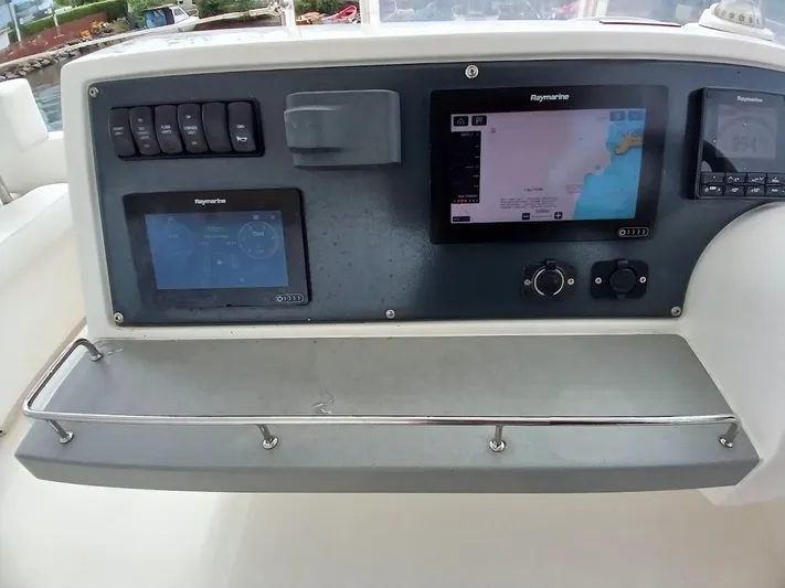 High Life Yacht Photos Pics Control panel of 2020 Leopard 43 Powercat with Raymarine navigation displays.