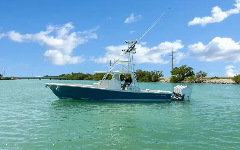 Shutter Up Yacht Photos Pics 