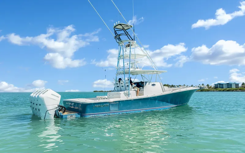 Shutter Up Yacht Photos Pics 