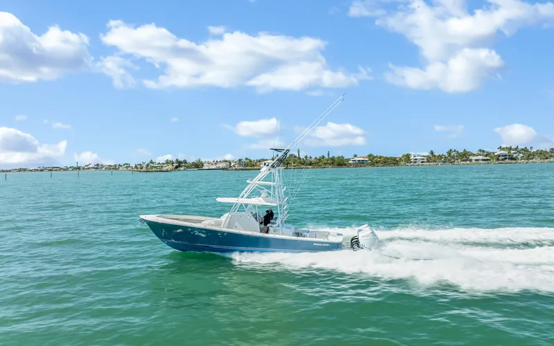 Shutter Up Yacht Photos Pics 