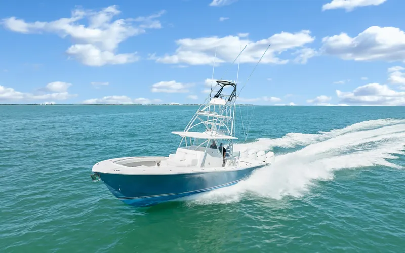 Shutter Up Yacht Photos Pics 