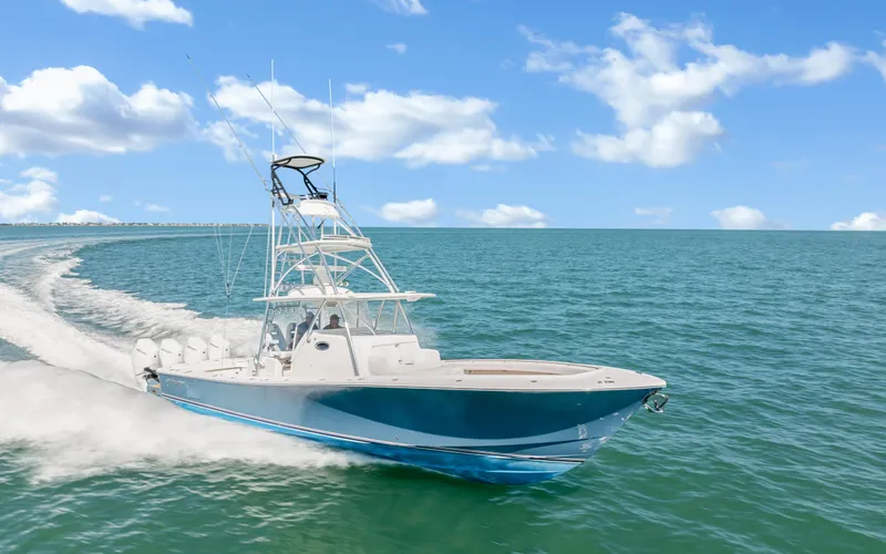 Shutter Up Yacht Photos Pics 