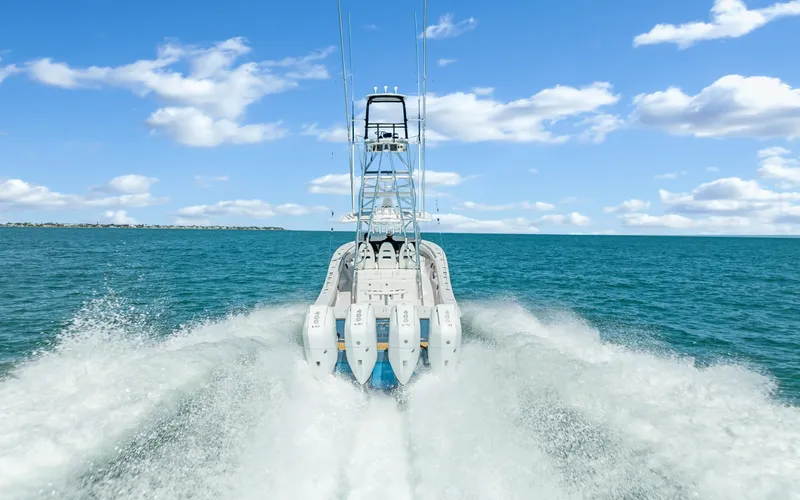 Shutter Up Yacht Photos Pics 