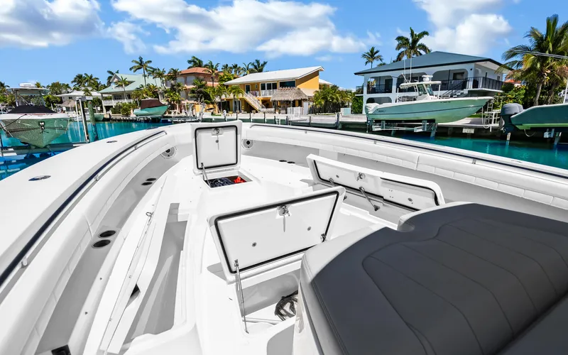 Shutter Up Yacht Photos Pics 