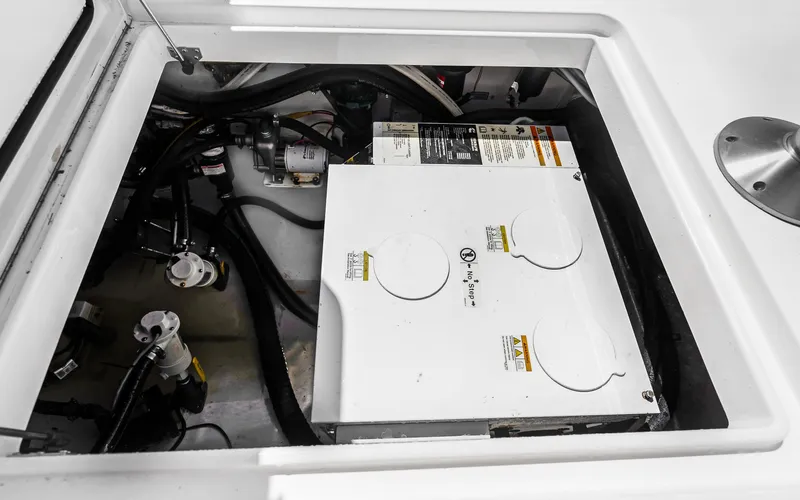 Shutter Up Yacht Photos Pics 