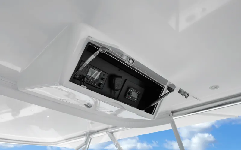 Shutter Up Yacht Photos Pics 