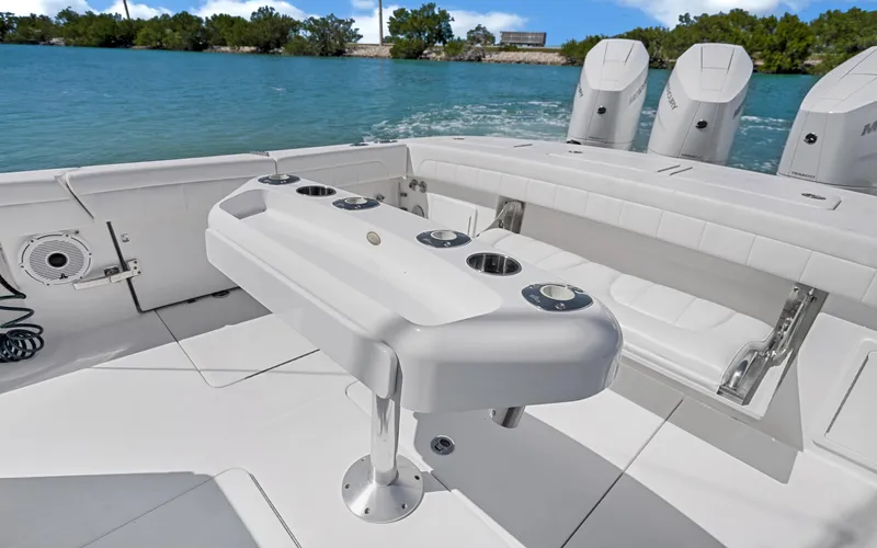 Shutter Up Yacht Photos Pics 