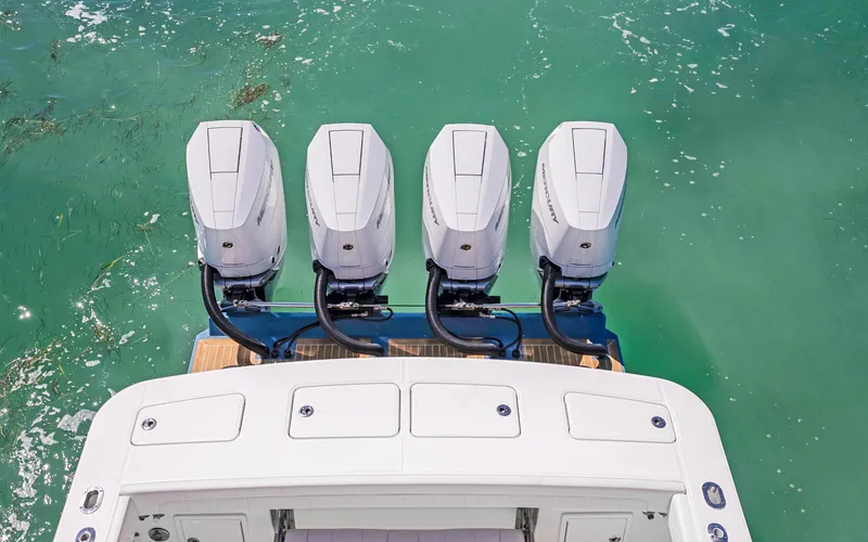 Shutter Up Yacht Photos Pics 