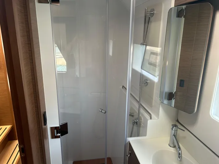  Yacht Photos Pics Nautitech 48