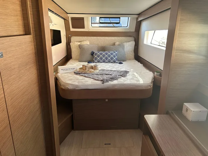  Yacht Photos Pics Nautitech 48