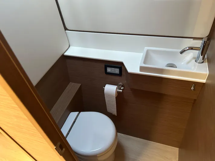  Yacht Photos Pics Nautitech 48