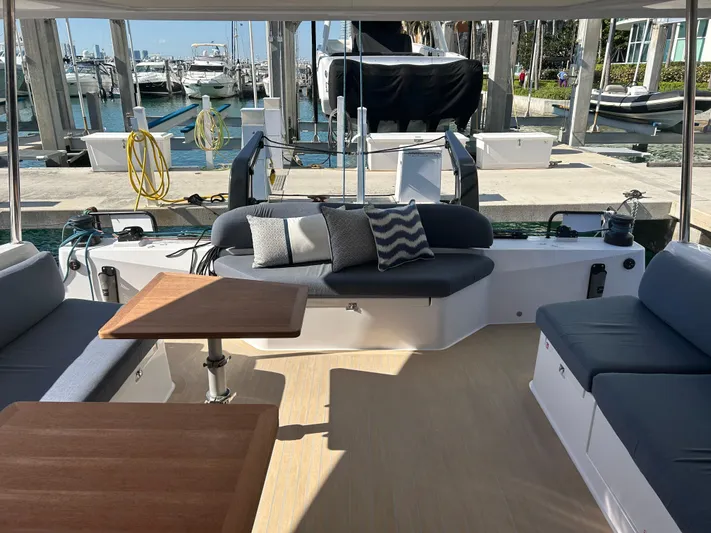  Yacht Photos Pics Nautitech 48