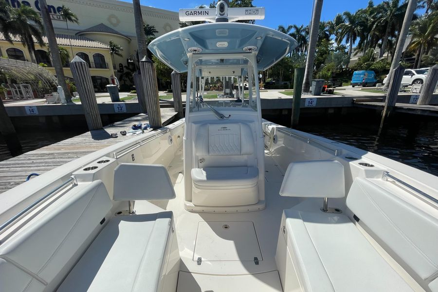 2022 Cobia 320 Center Console