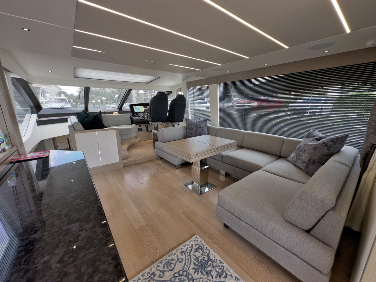 2020 Sunseeker 74 