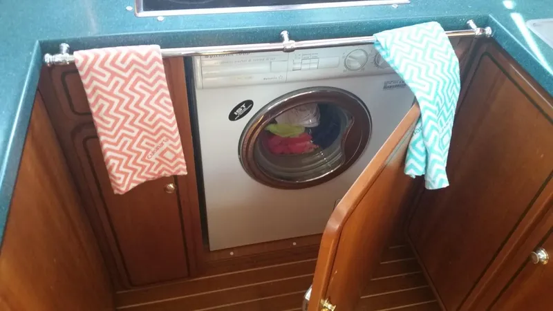  Yacht Photos Pics Washer Dryer
