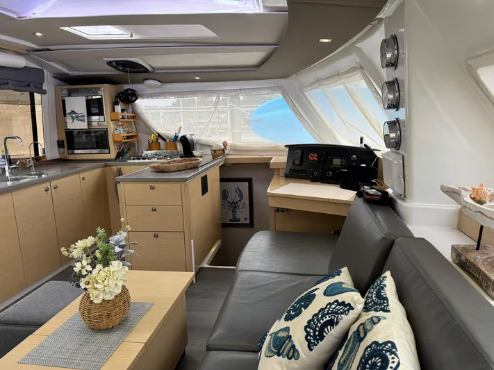 Karma Yacht Photos Pics 