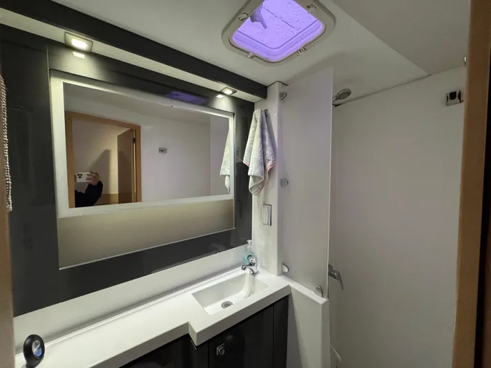 Karma Yacht Photos Pics 