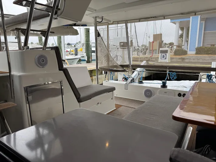 Karma Yacht Photos Pics 