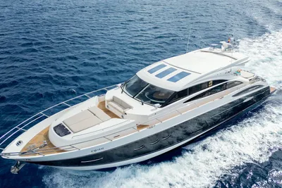 Princess V72