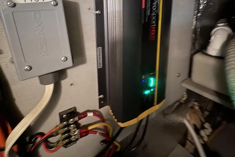 Lola's Ark III Yacht Photos Pics Electrical system inside a 2001 Silverton 453 Motor Yacht, featuring a Xantrex component.