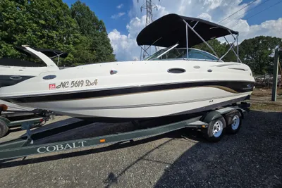 Chaparral 236 Sunesta