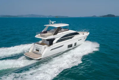 2018 Princess 68