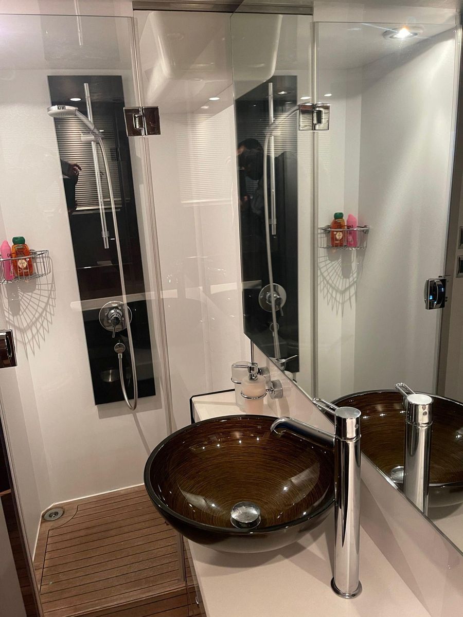 2012 Princess 66 