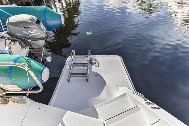  Yacht Photos Pics 2017 Leopard 43 Powercat with Yamaha outboard motor and swim platform ladder.