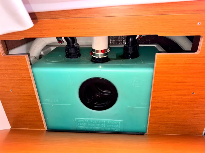 Glide Away Yacht Photos Pics 