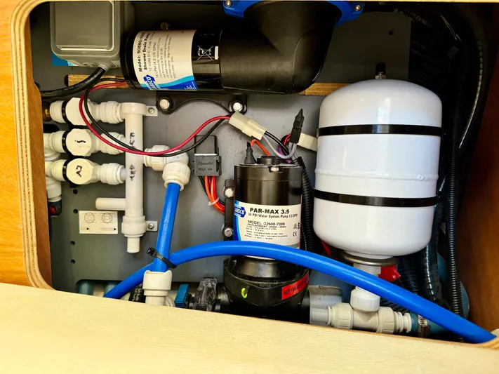 Glide Away Yacht Photos Pics 