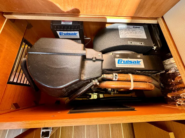 Glide Away Yacht Photos Pics 