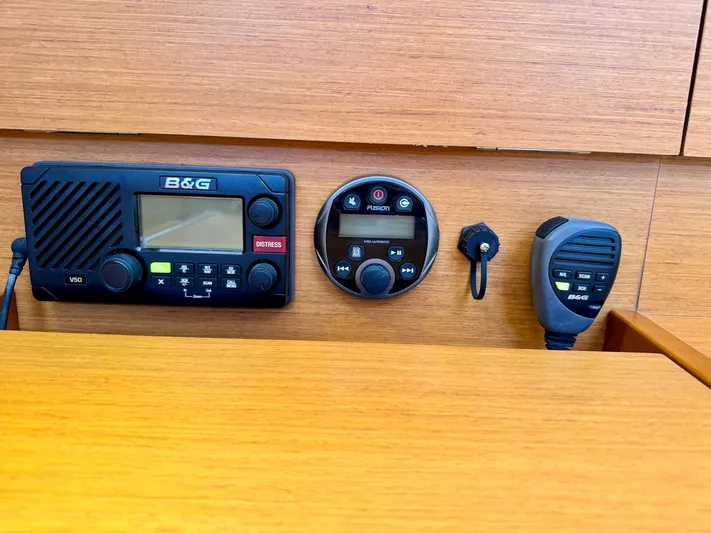 Glide Away Yacht Photos Pics 