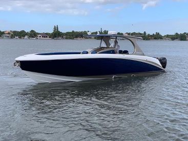 2017 42' Mystic Powerboats-M4200 Palm Beach, FL, US