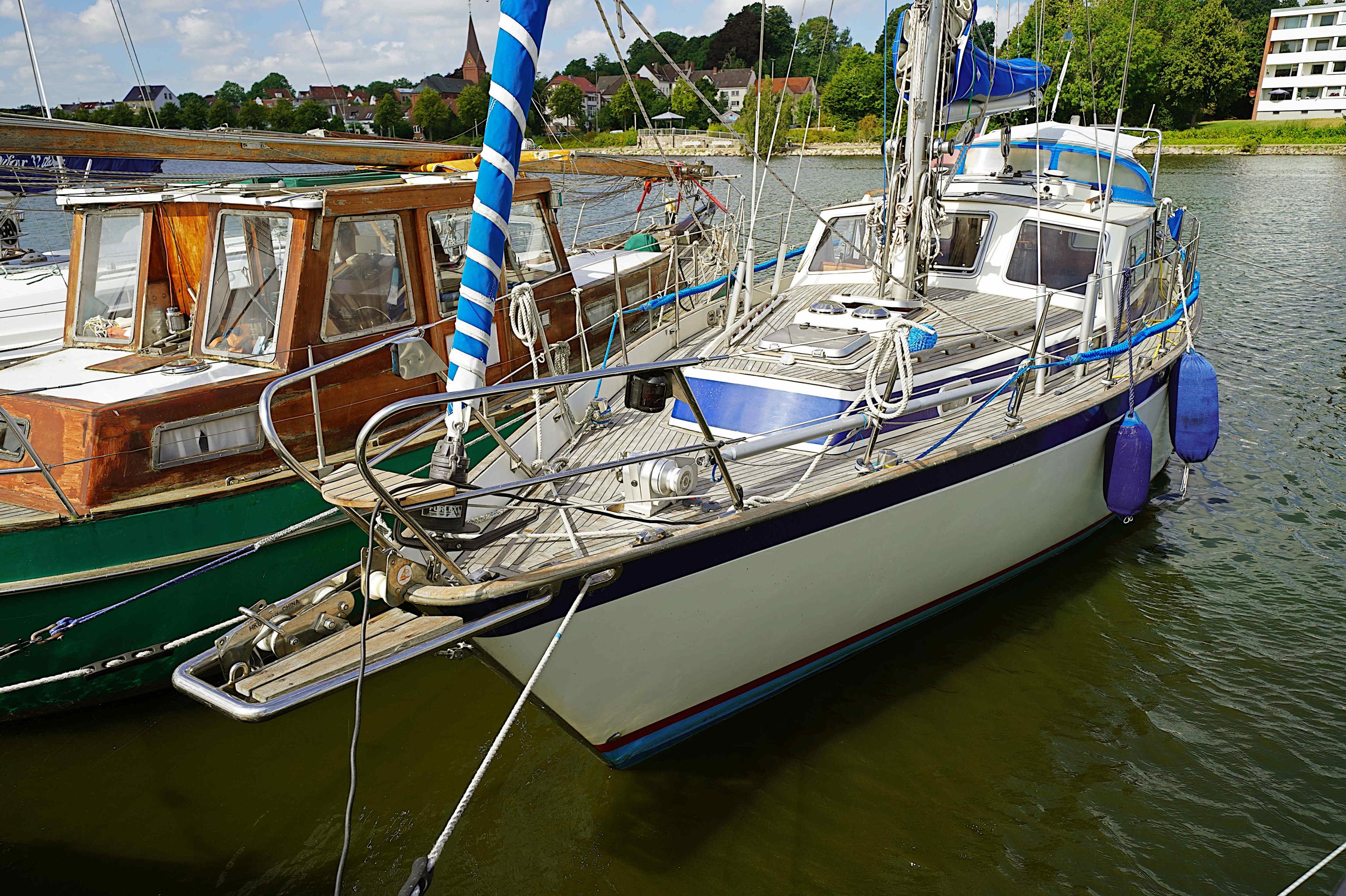 segelyacht emka 36