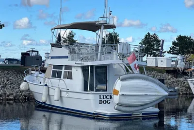 Mainship 390 Trawler
