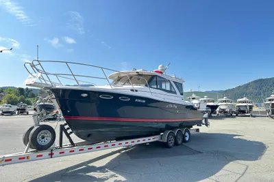 Cutwater C-302 Coupe