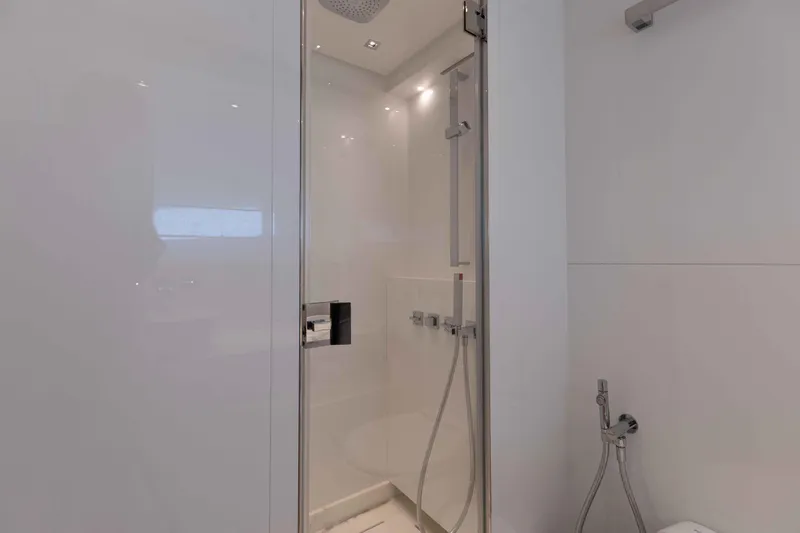 Sasa Yacht Photos Pics 