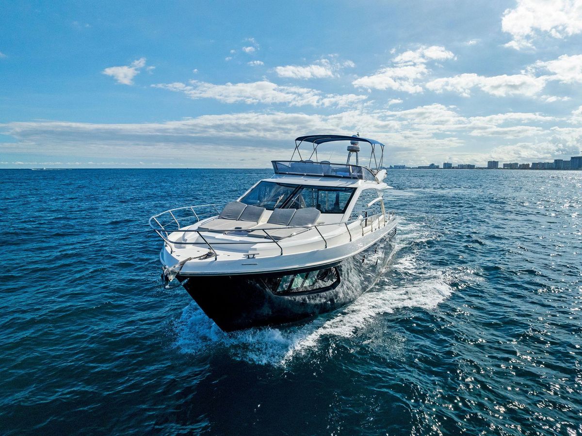 2013 Absolute 55 