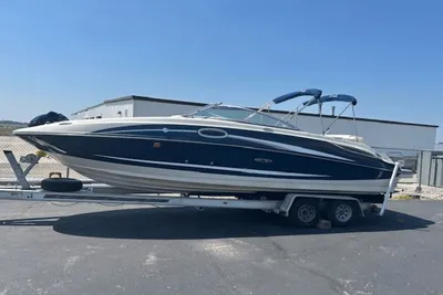 Sea Ray 260 Sundeck