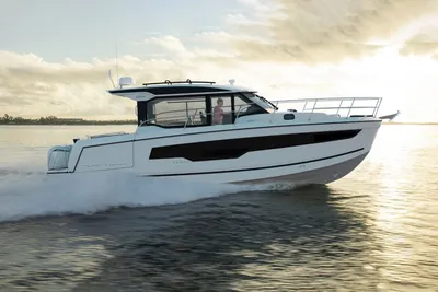 2026 Jeanneau Merry Fisher 1095 Coupe