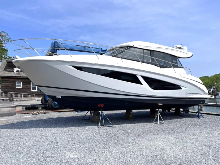 Cyda Yacht Photos Pics 