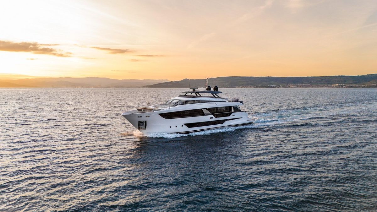 2023 Ferretti Yachts 78 