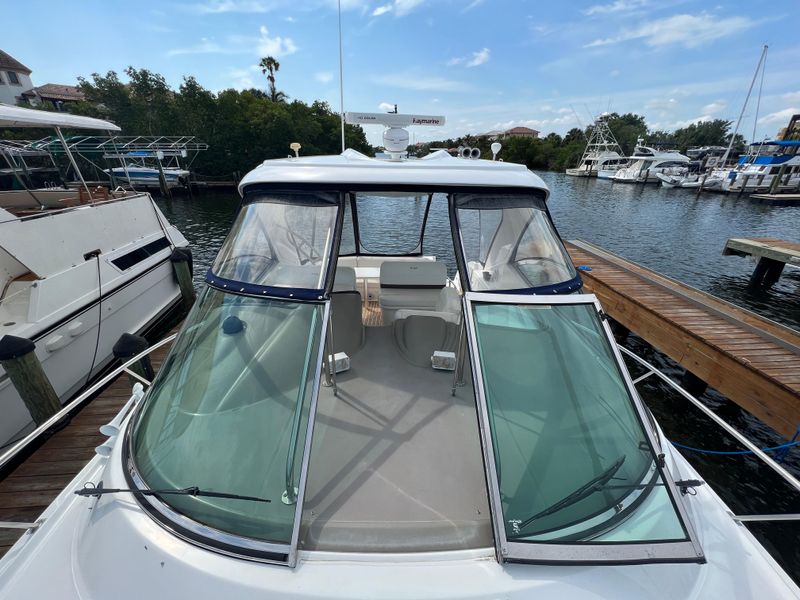 2008 Cruisers Yachts 420 Express