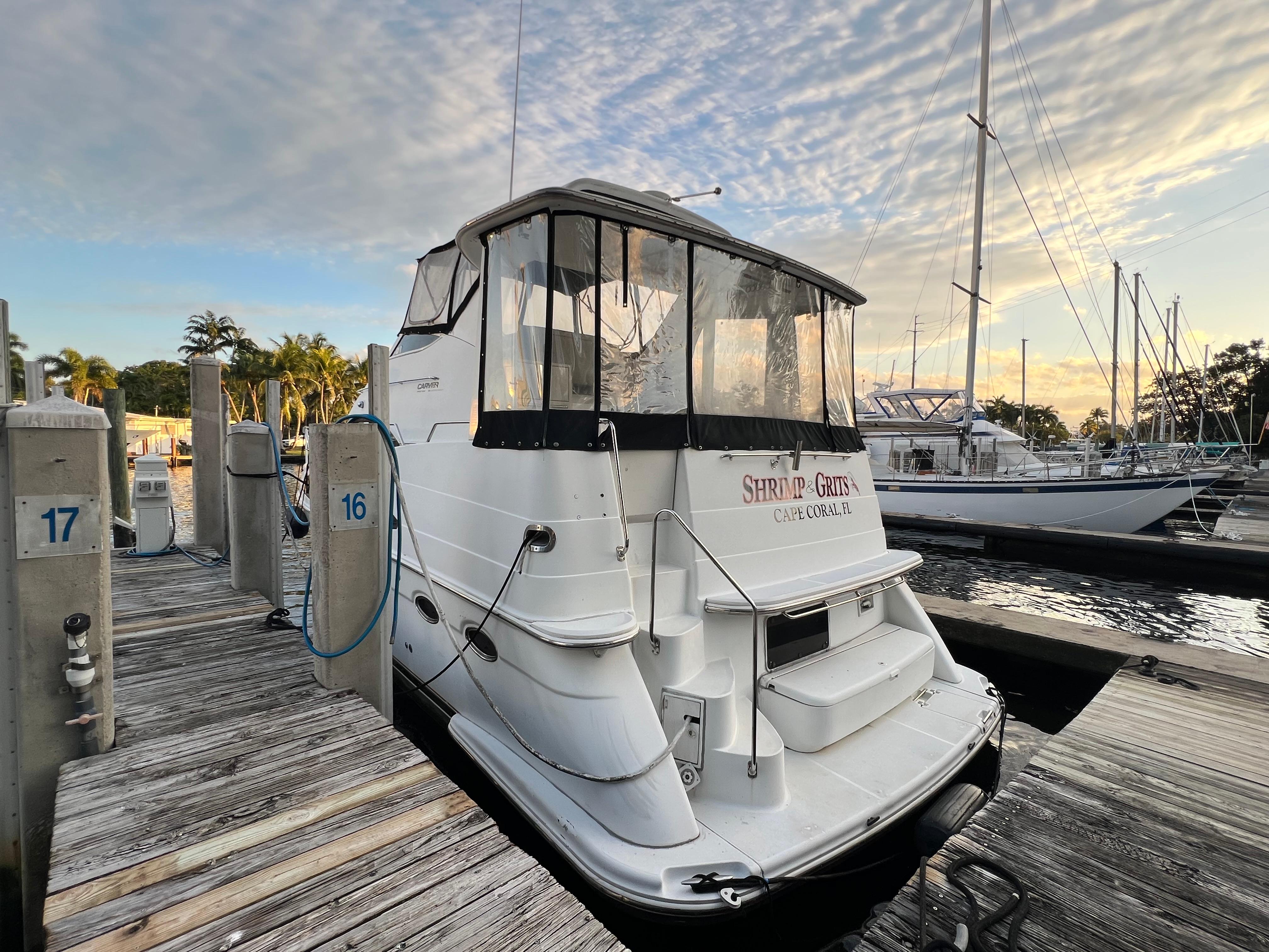 2000 Carver 396 Motor Yacht Motor Yachts for sale - YachtWorld