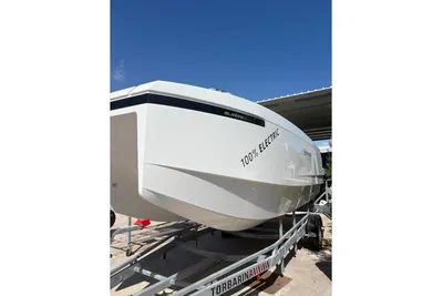 2025 De Antonio Yachts e23 open