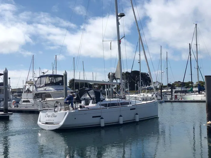 Deep Blue Yacht Photos Pics 