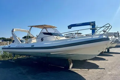 2014 Capelli Tempest 1000 WA